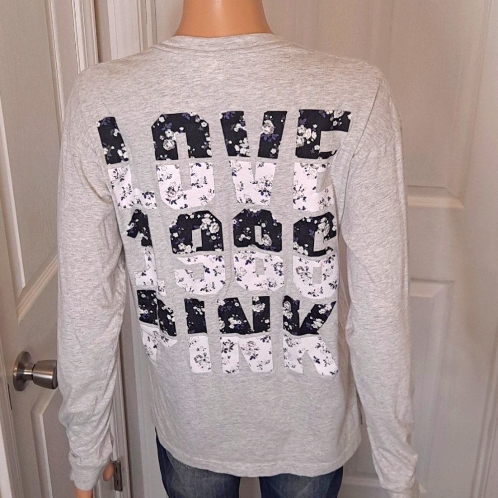 PINK Victoria's Secret Grey Long Sleeve T-Shit w/"LOVE PINK" Graphic on the Back